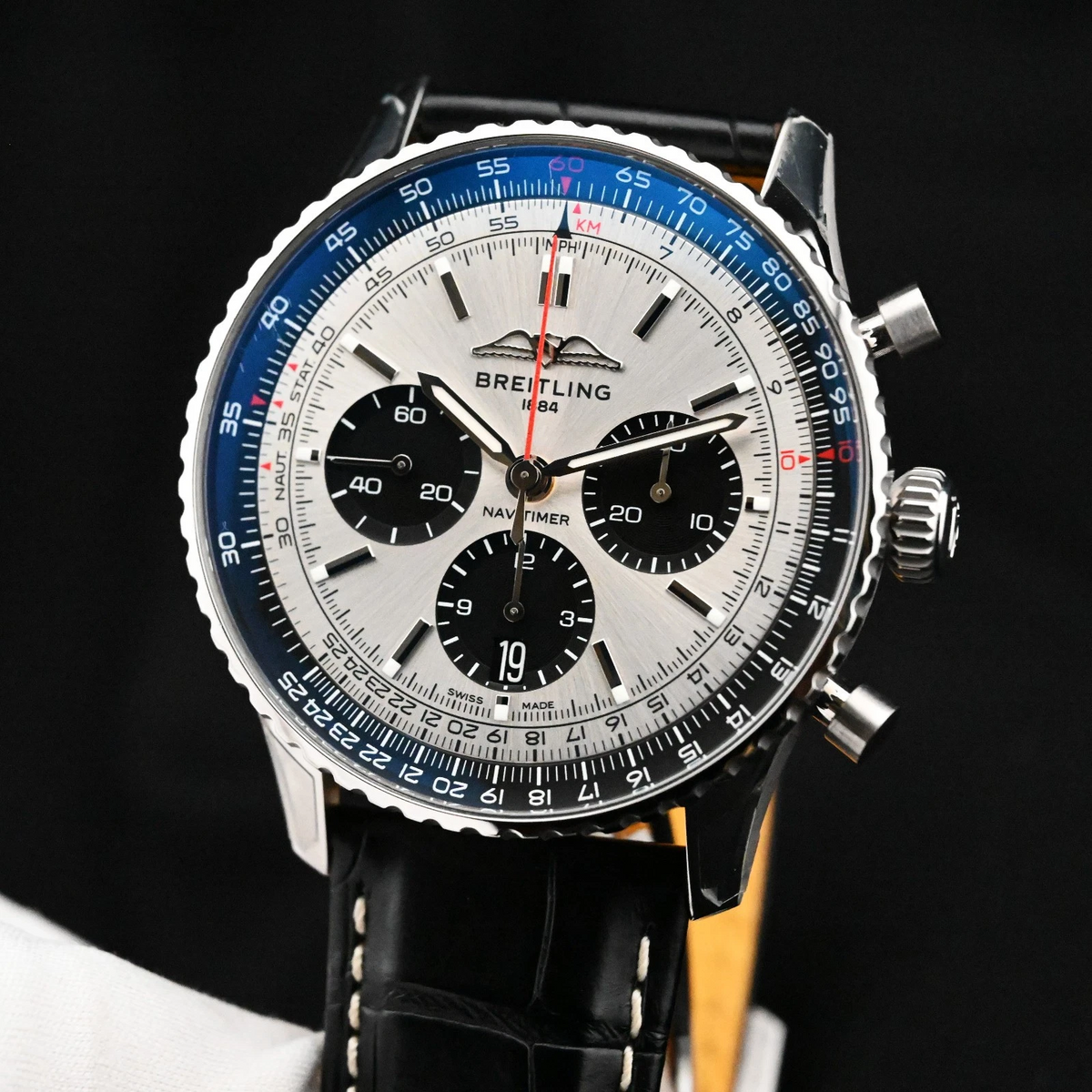 Breitling Navitimer B01 Chronograph 43mm AB0138241G1P1