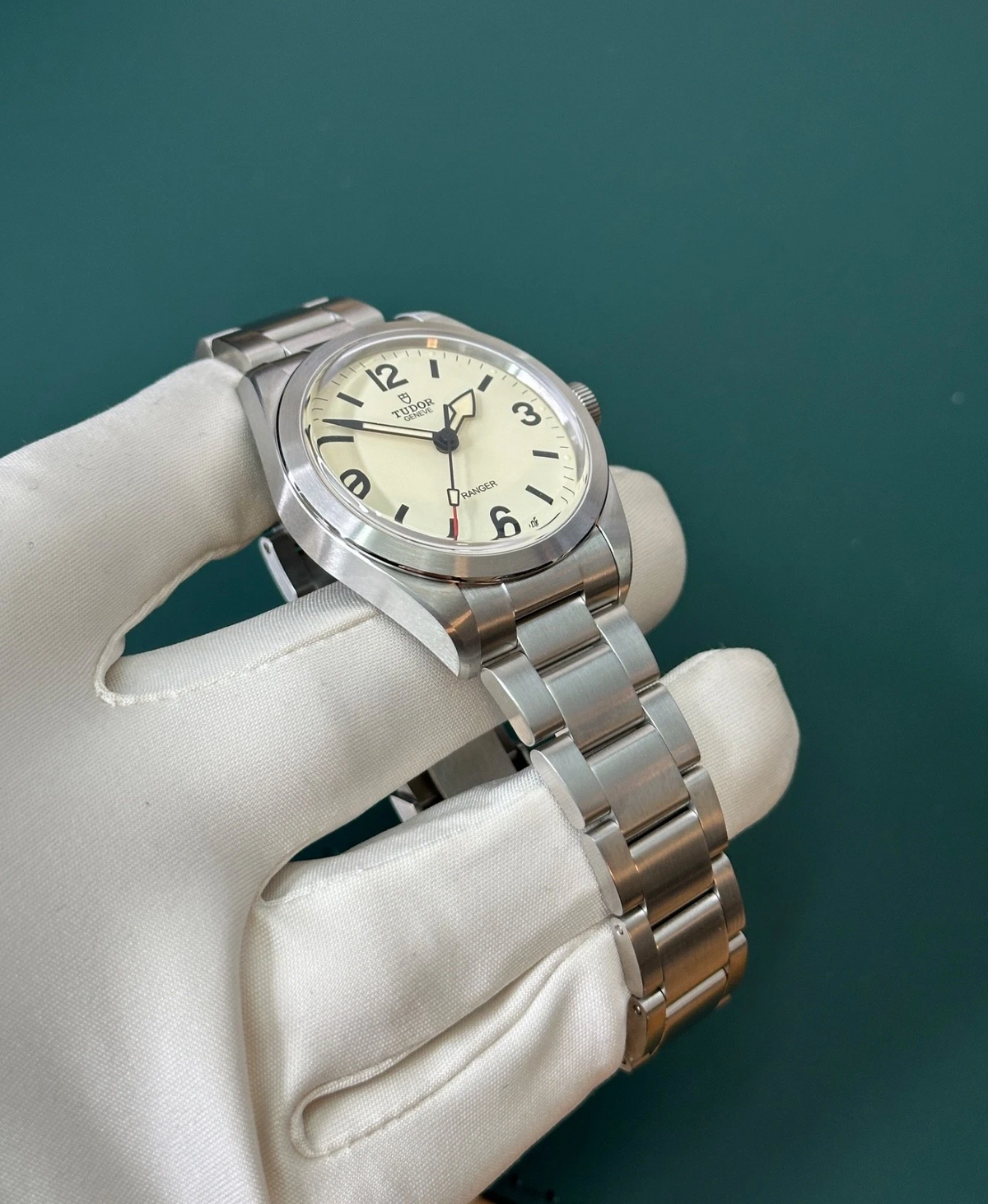 Tudor Ranger Dune White Cream Dial M79950-0007