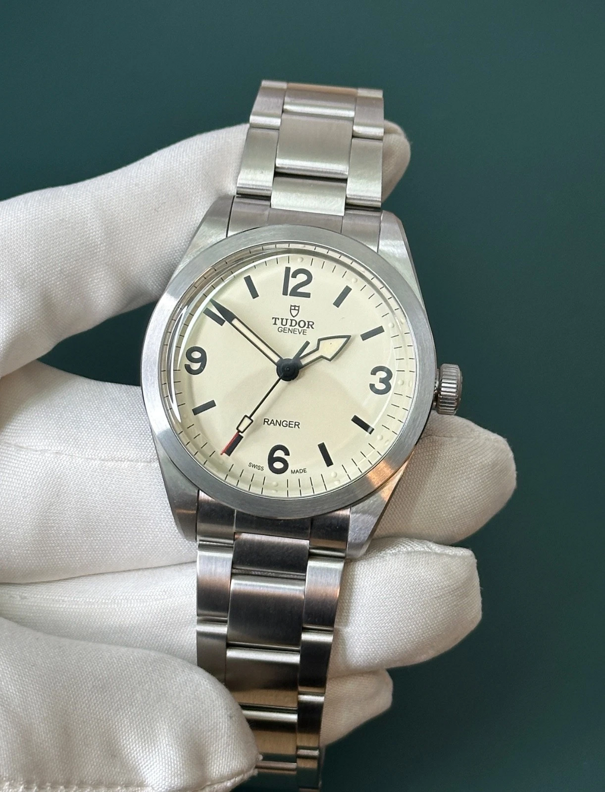 Tudor Ranger Dune White Cream Dial M79950-0007