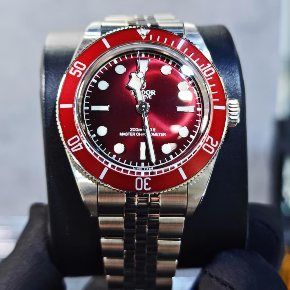 Tudor Black Bay 58 (BB58) Burgundy 39mm M7939A1A0RU-0001