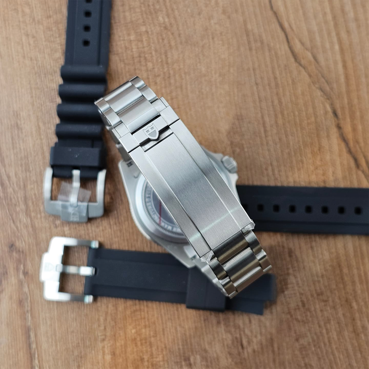Tudor Pelagos 39 Watch 25407N – Gift for Him – Gift for Her – Text for 30% off & free shipping!
