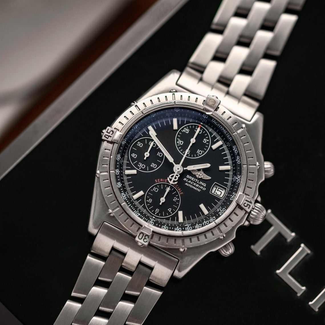 Breitling Blackbird A13350