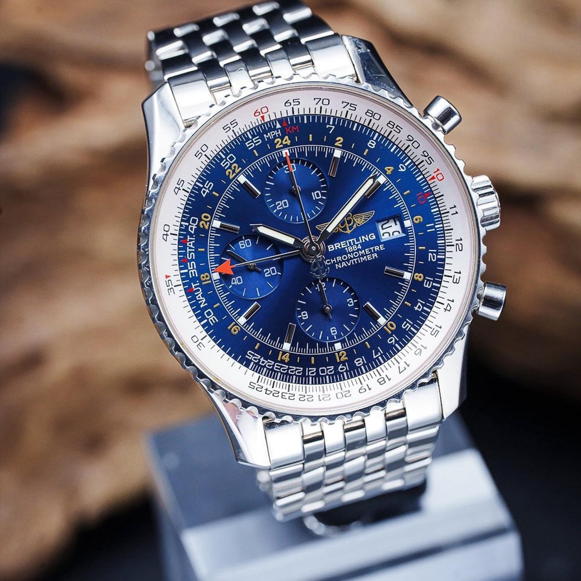 Breitling Navitimer World A2432212 – Gift for Him – Gift for Her – Free shipping!