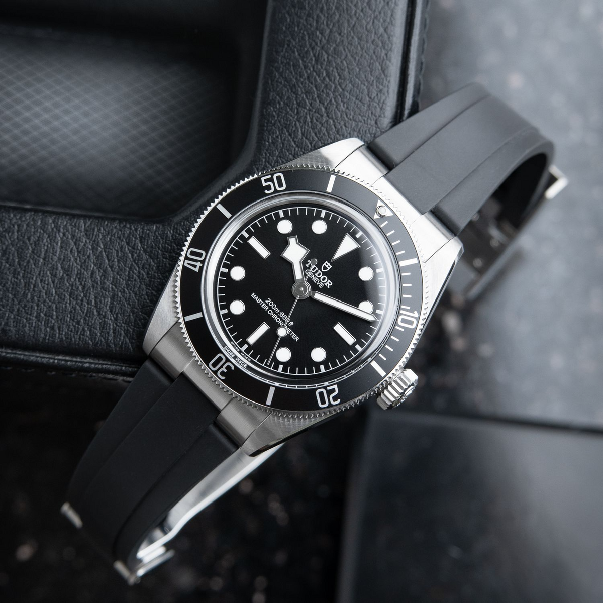 Tudor Black Bay 4/2024 200M Black Dial Steel Rubber 7941A1A0 Monochrome 41mm M7941A1A0NU-0002, 7941A1A0NU