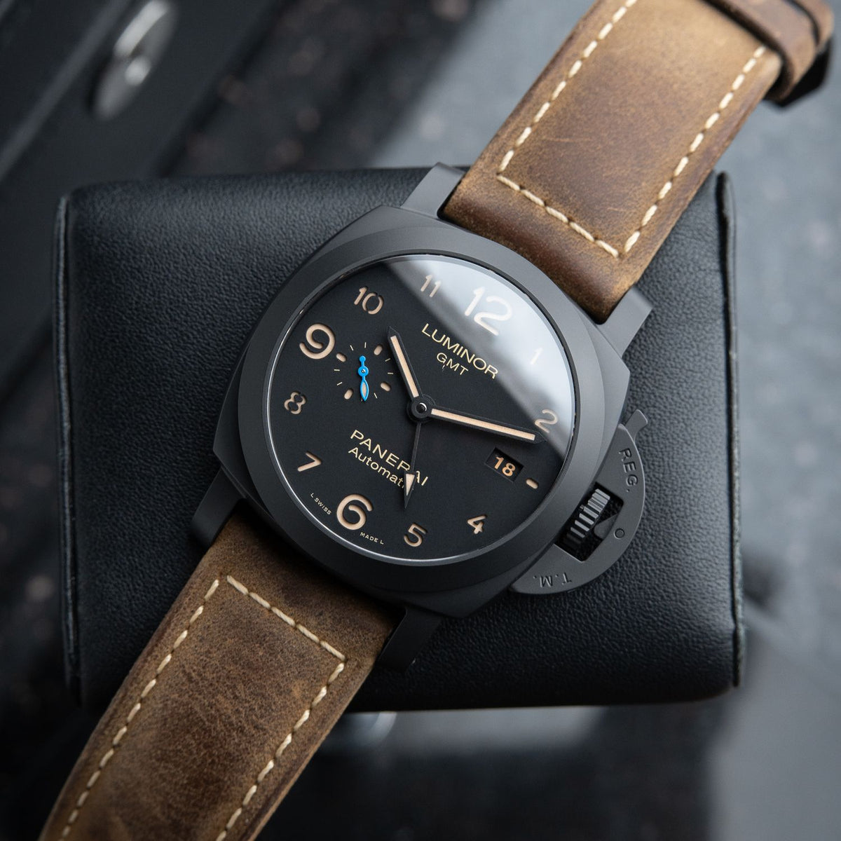 Panerai Luminor GMT 2 STRAPS Ceramic Leather Automatic Black 3 Day PAM01441