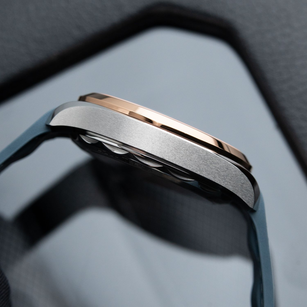 Omega Seamaster Aqua Terra 150M 8/2025 Two Tone Rose Gold Steel Blue Dial 41mm 220.22.41.21.03.001