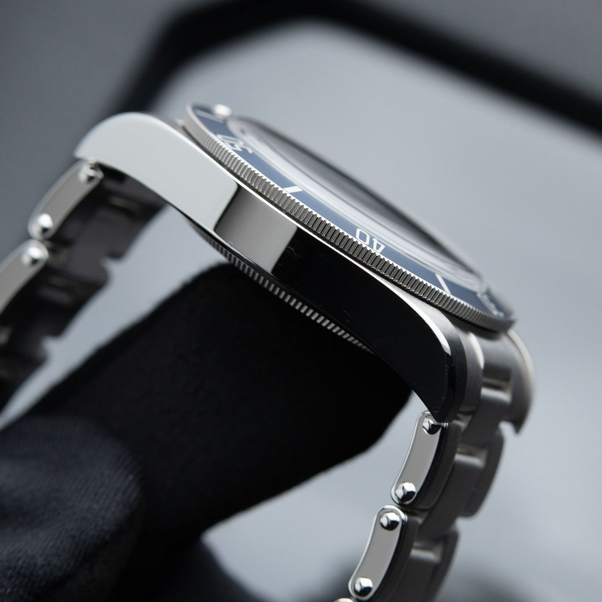 Tudor Black Bay 58 Blue Dial Aluminum Bezel Steel Bracelet 39mm Automatic M79030B-0001, 79030B, 79030