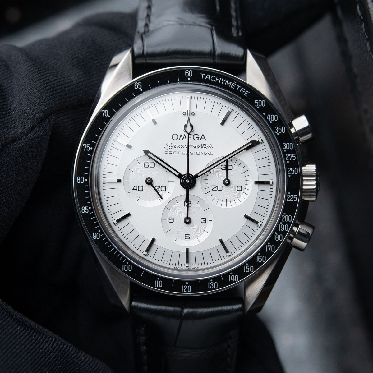 Omega Speedmaster Moonwatch Professional 2026 Canopus Gold Chronograph 42mm 310.63.42.50.02.001