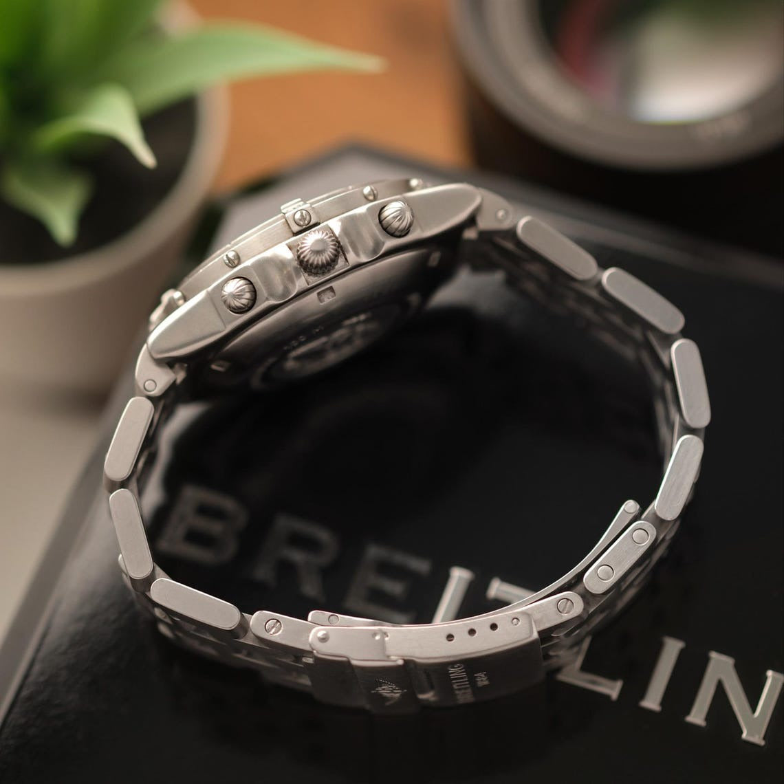 Breitling Blackbird A13350