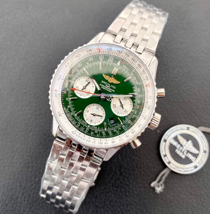 Luxury Vintage Breitling Navitimer B01 43mm- gift for her