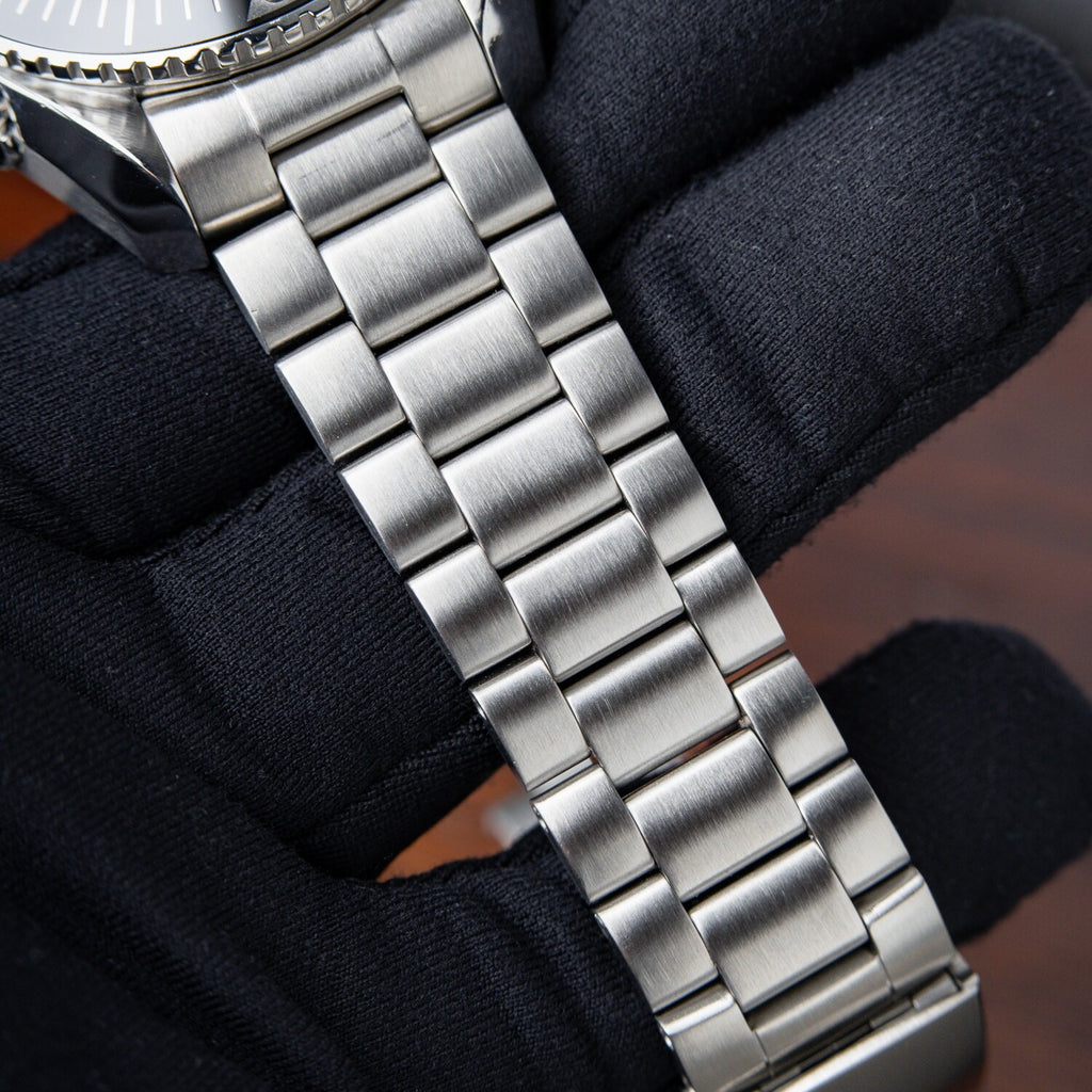 Omega Seamaster Planet Ocean Chronograph Co-Axial Black Ceramic Diver 215.30.46.51.01.001