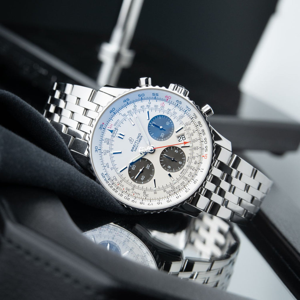 Breitling Navitimer B01 Chronograph 43mm Silver Panda Dial Bracelet AB012121