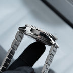 Breitling Navitimer B01 Chronograph 43mm Silver Panda Dial Bracelet AB012121