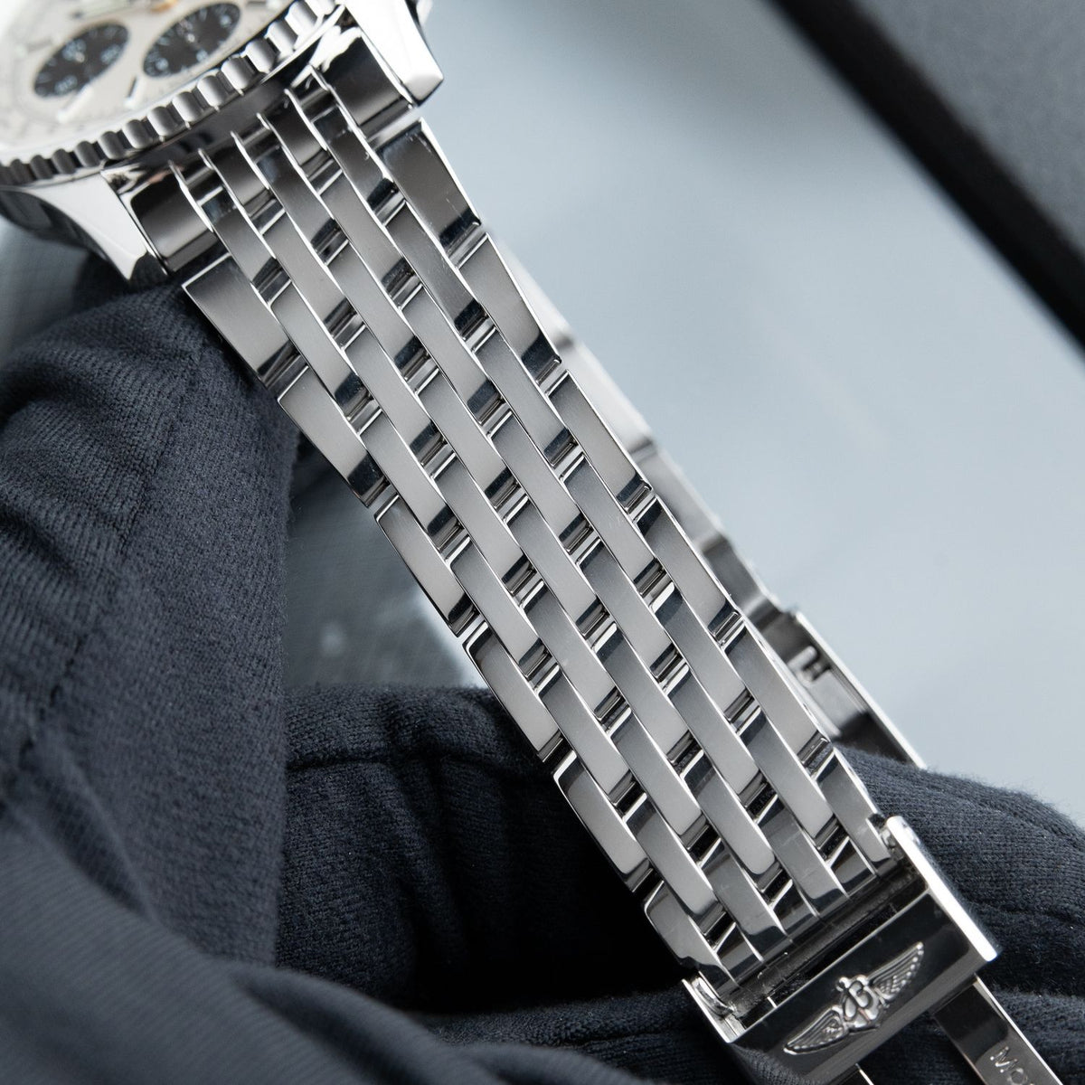 Breitling Navitimer B01 Chronograph 43mm Silver Panda Dial Bracelet AB012121