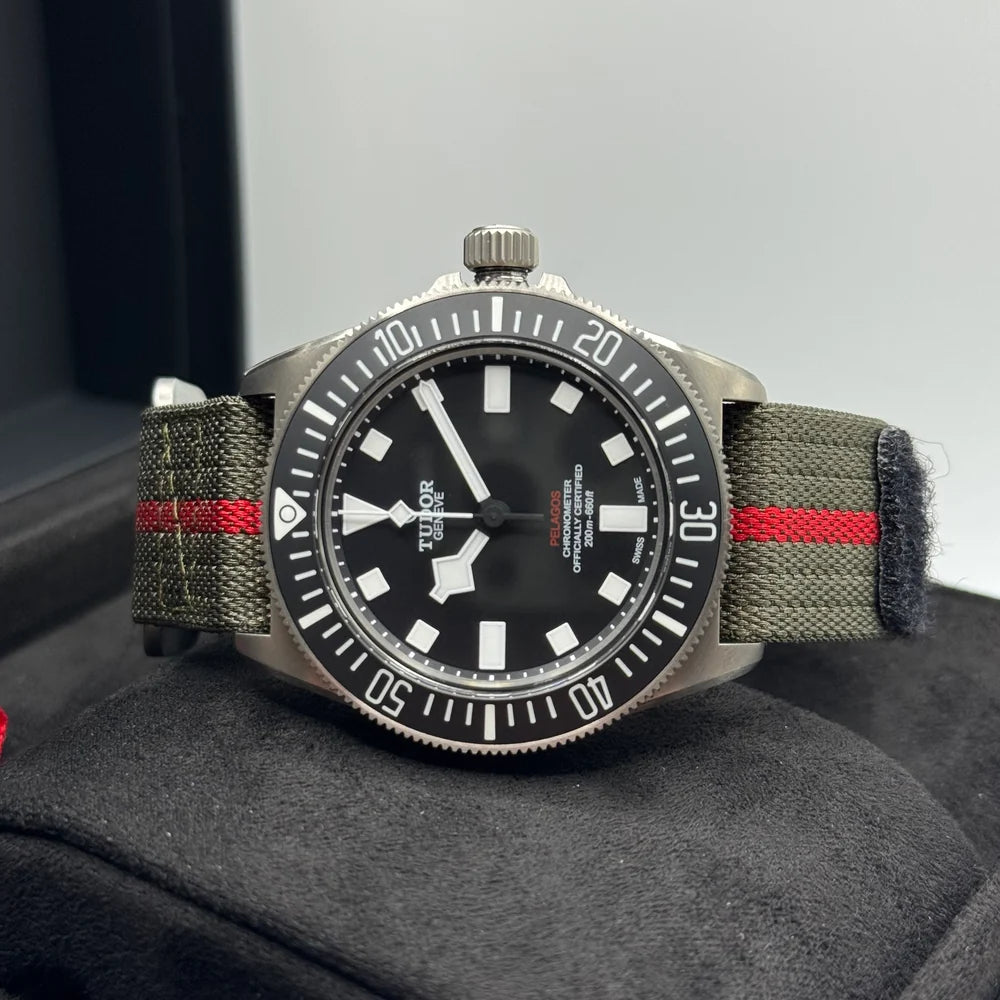 TUDOR PELAGOS M25717N-0001 42MM