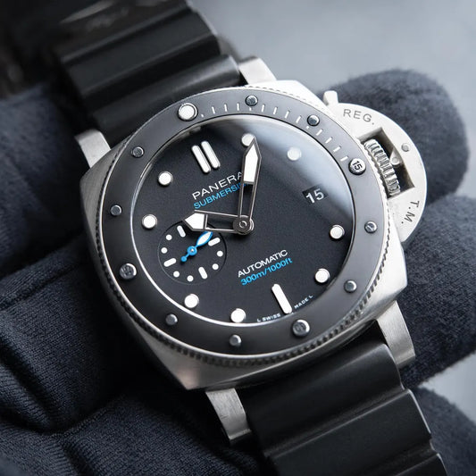 Panerai Luminor Submersible Ref. Pam683 – Ships from USA – Free Delivery