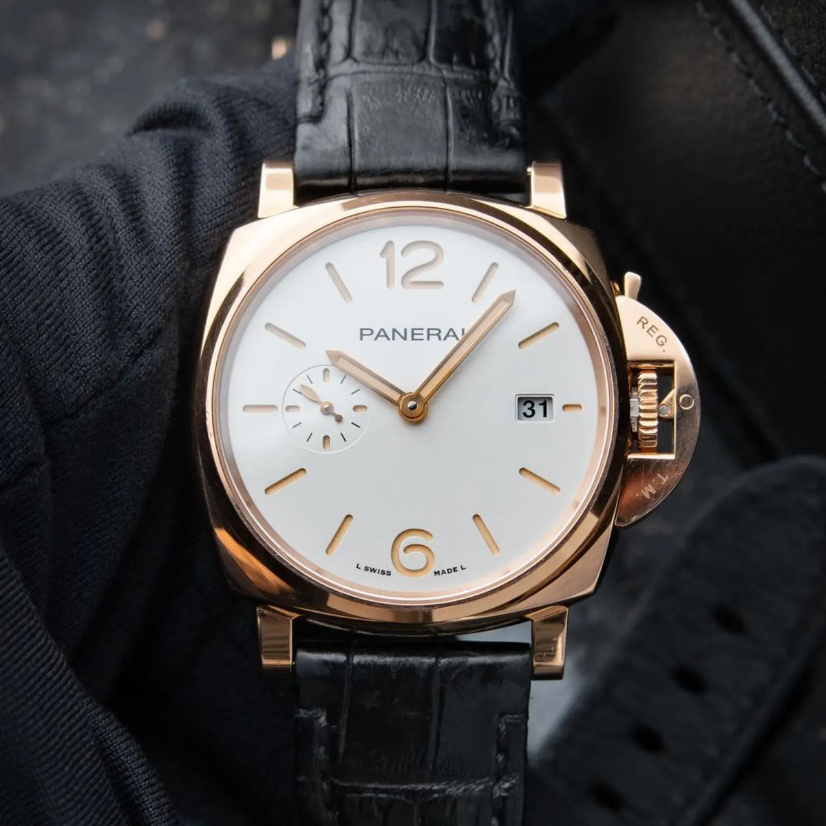 Panerai Luminor Due Goldtech White Sunburst Dial Rose Gold Leather PAM01336