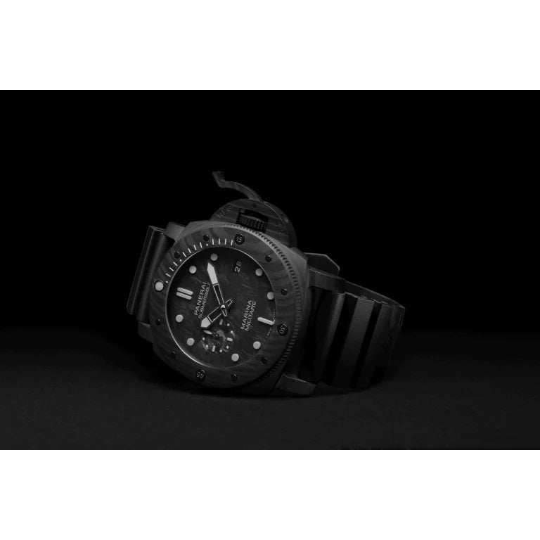 Panerai Submersible Marina Militare Carbotechâ„¢ Ref# PAM00979