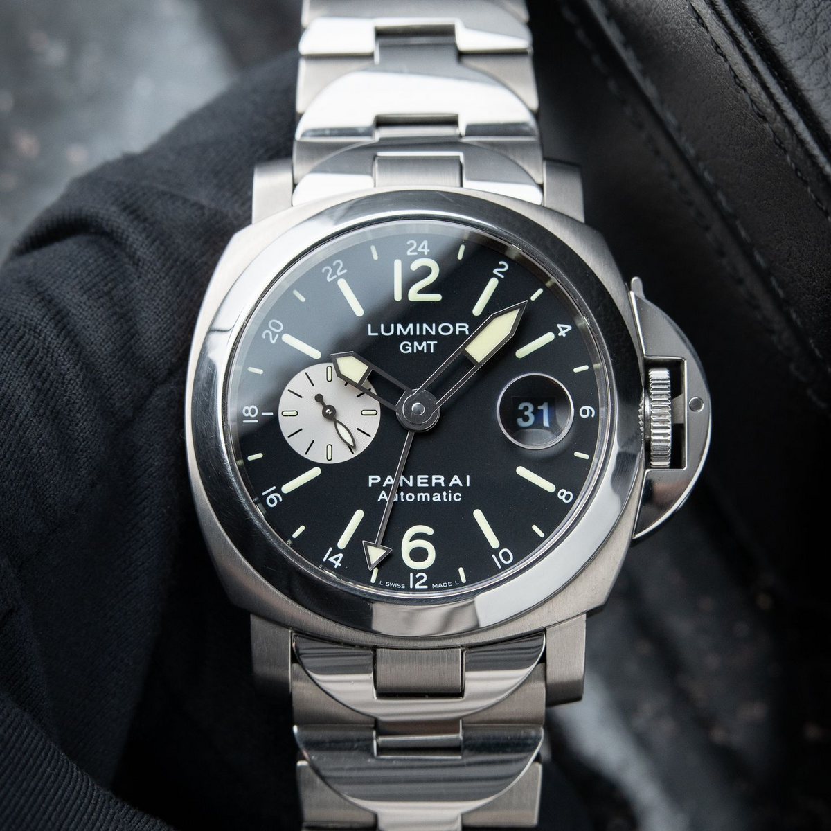 Panerai Luminor GMT Titanio Steel Titanium Bracelet Black Dial PAM00161