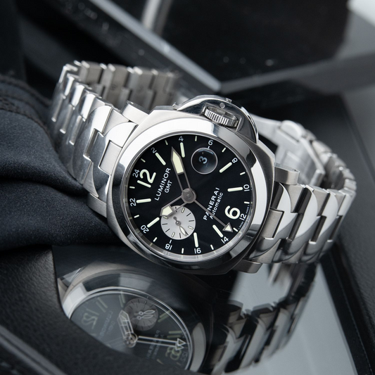 Panerai Luminor GMT Titanio Steel Titanium Bracelet Black Dial PAM00161
