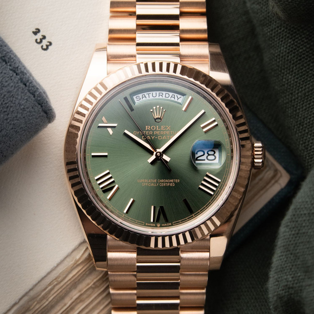 Rolex Oyster Perpetual Day-Date 40 Rose Gold Presidental Bracelet Olive Green Dial  M228235-0025 40mm