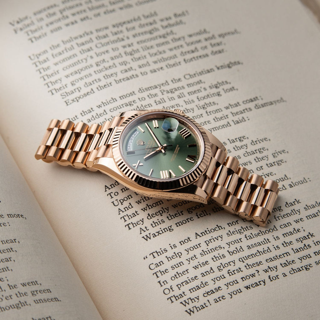 Rolex Oyster Perpetual Day-Date 40 Rose Gold Presidental Bracelet Olive Green Dial  M228235-0025 40mm