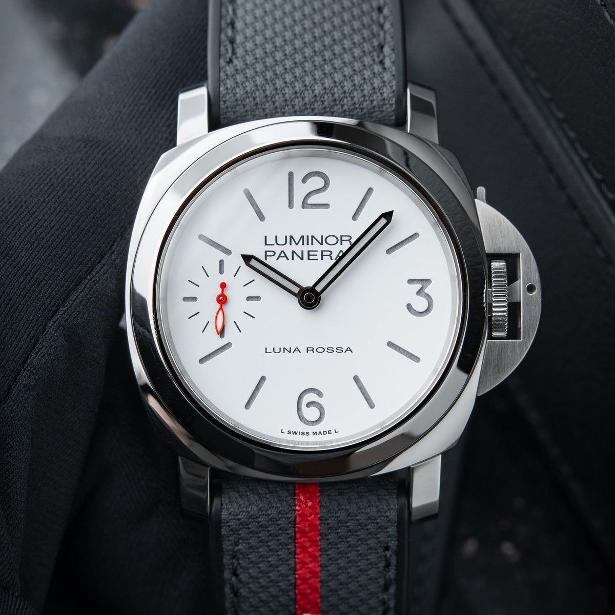 Panerai Luminor Luna Rossa 3 Days White Dial Steel Manual 44mm Set Pam1342