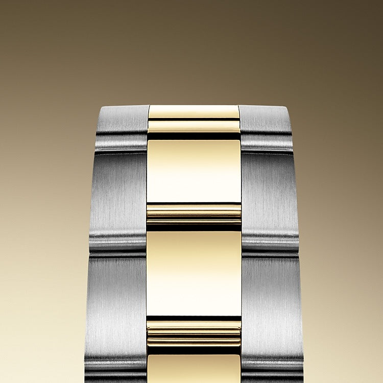 Sky-Dweller, 42mm, Oystersteel and 18k Yellow Gold, Champagne, Oyster, Ref# 336933-0001