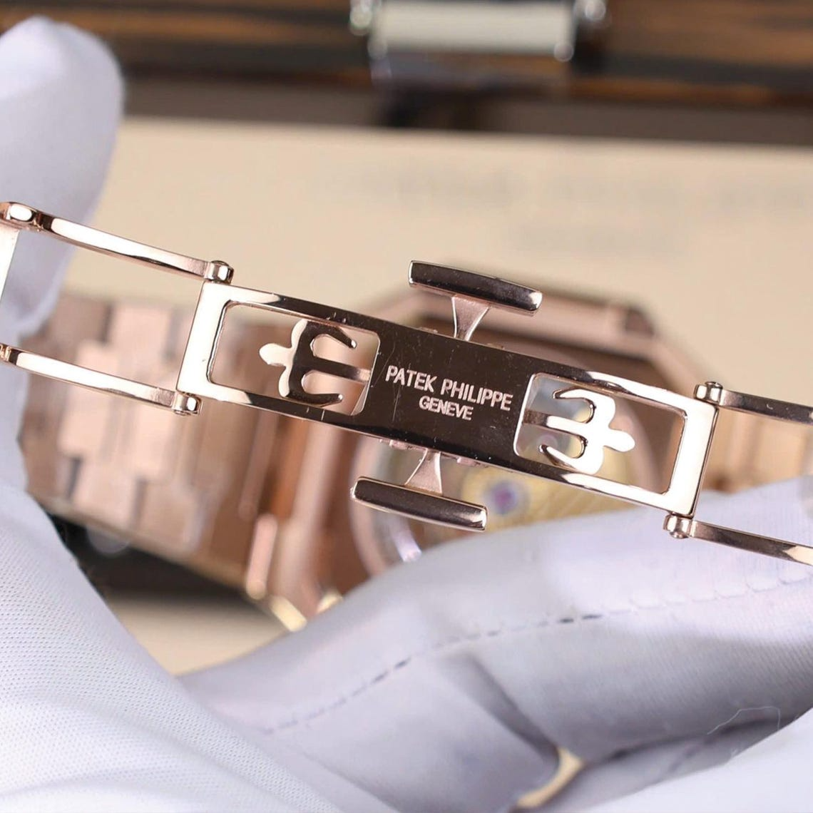 Patek Philippe Cubitus 45mm Ref. 5821 – Ships from USA – Free Delivery