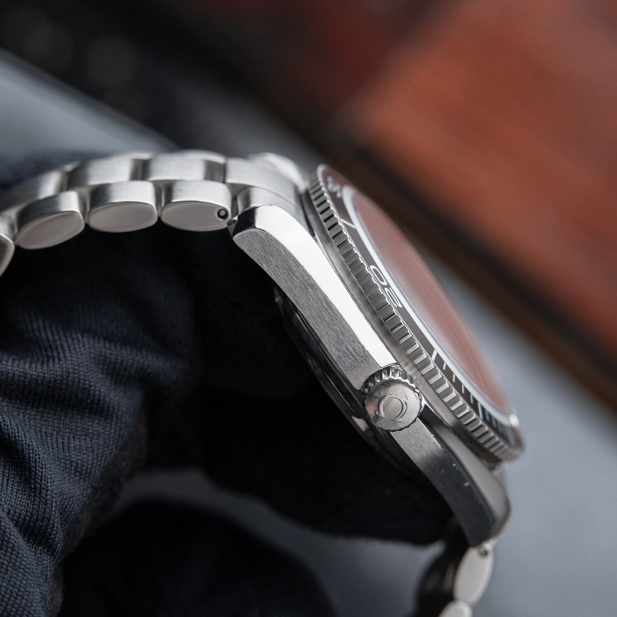 OMEGA Seamaster Planet Ocean Co-Axial Diver Steel Bracelet Black 42mm 2201.50
