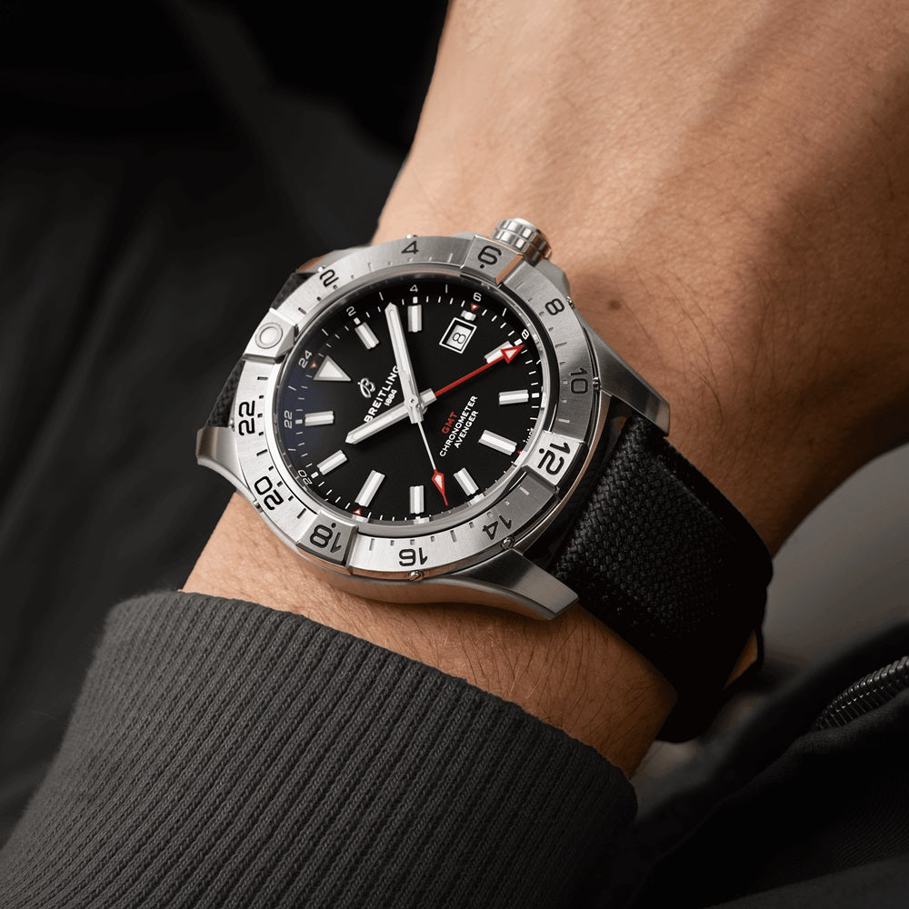 Unworn Breitling Avenger Automatic GMT 44, Ref# A32320101B1X1